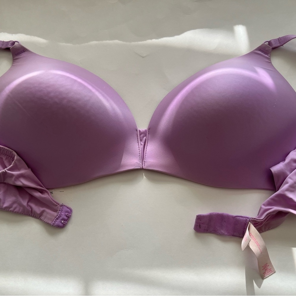 Wireless Victoria secret bra 36D